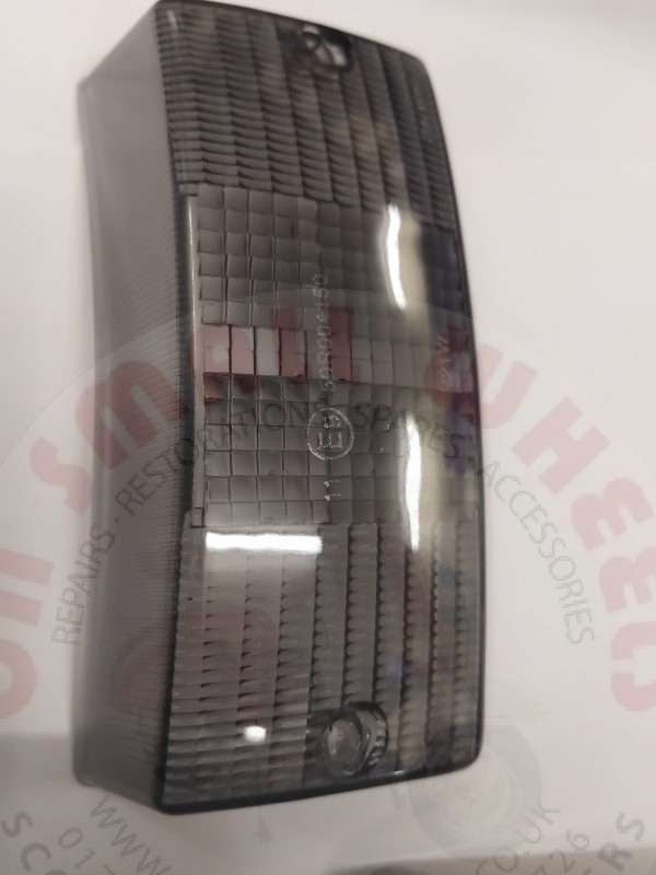 Vespa PX 125 150 200 T5 LML Italian Tinted Smoked Indicator Lens Set - Image 4