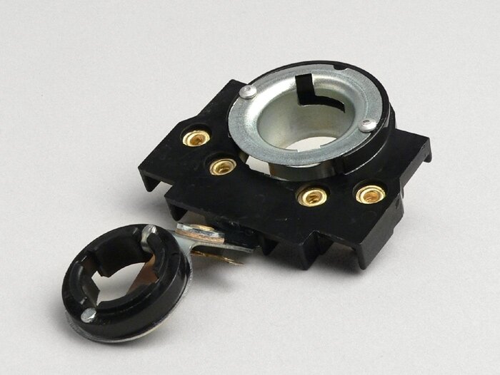 Bulb Holder Early Type